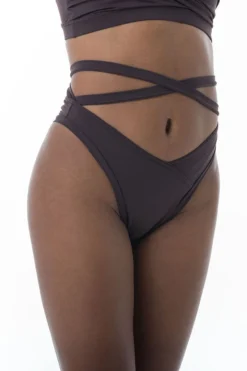 Poledancerka Cross Wrap Shorts - Nude 03