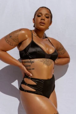 Creatures Of XIX Aphrodite Bralette - Black