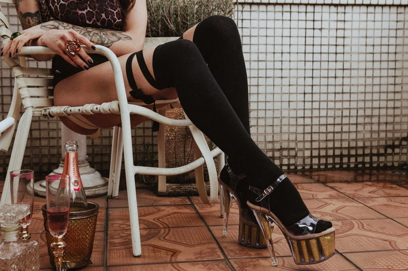 Rolling Over The Knee Ribbon Socks - Black (3 Sizes Available) Accessories