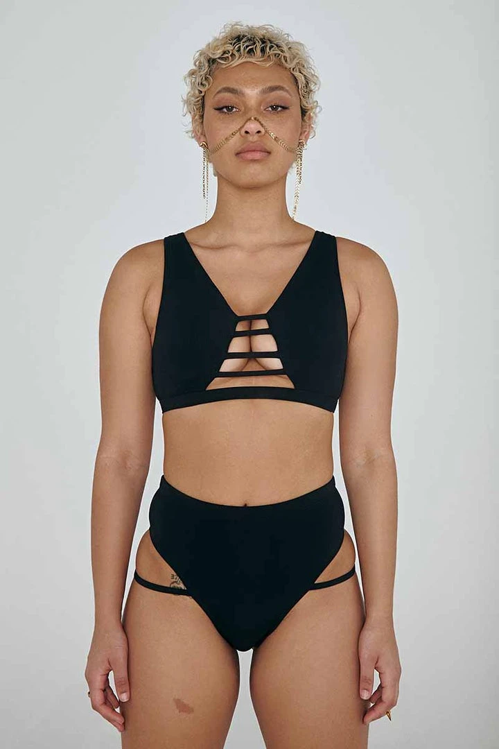 All Pole Wear Creatures Of XIX The Valley Top - Ribbed Black