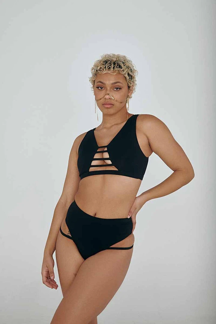 All Pole Wear Creatures Of XIX The Valley Top - Ribbed Black