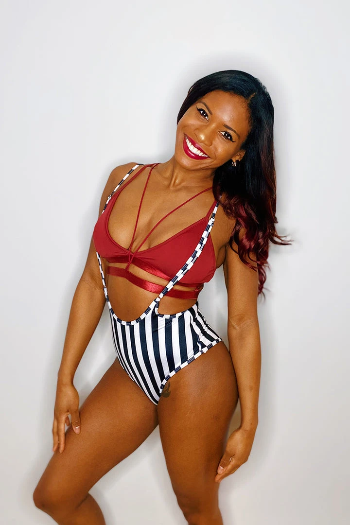 Hamade Activewear High Waisted Sling Bottoms - Black And White Striped