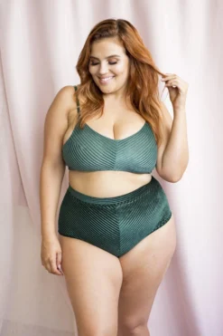 All Pole Wear Lunalae Lana High Waist Shorts - Emerald Velvet