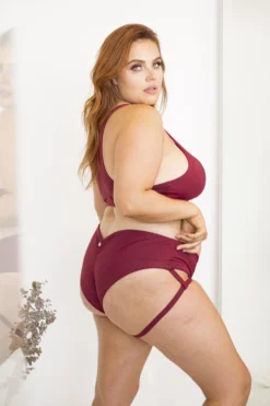 Lunalae Lure You Low-Rise Garter Shorts - Wine All Pole Wear