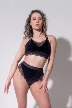 All Pole Wear Sorte Velvet Adore Shorts - Black