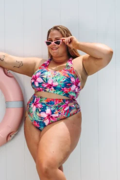 AMBR Designs Eco Crop Top - Aloha