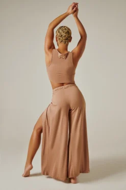 Creatures Of XIX XX Tee 2.0 - Sand