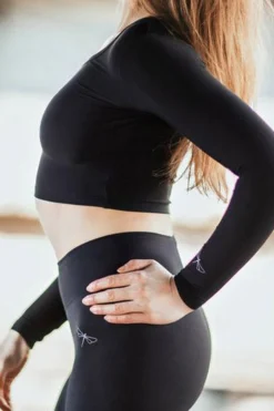 Dragonfly Pavi Crop Top - Black All Pole Wear