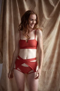 Sway Monique Shorts - Rusty Jasper All Pole Wear