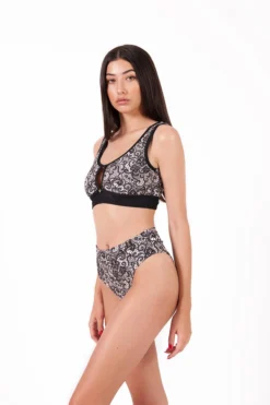 Pole Addict Land Top - Lace All Pole Wear