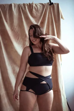 Sway Candice Shorts - Black Crow