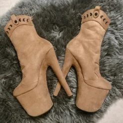 Hella Heels Ride'em 8inch Boots - Desert