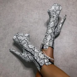 Hella Heels Mamba Boots - 8inch Shoes