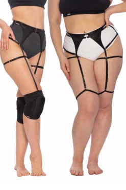 Queen Accessories Queen Garter Belt - Black Shine