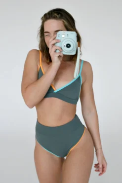 Exo Wear High Waist Shorts - Grey New In