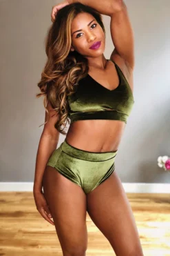 All Pole Wear REV ACTIV Gap Top - Olive Velvet