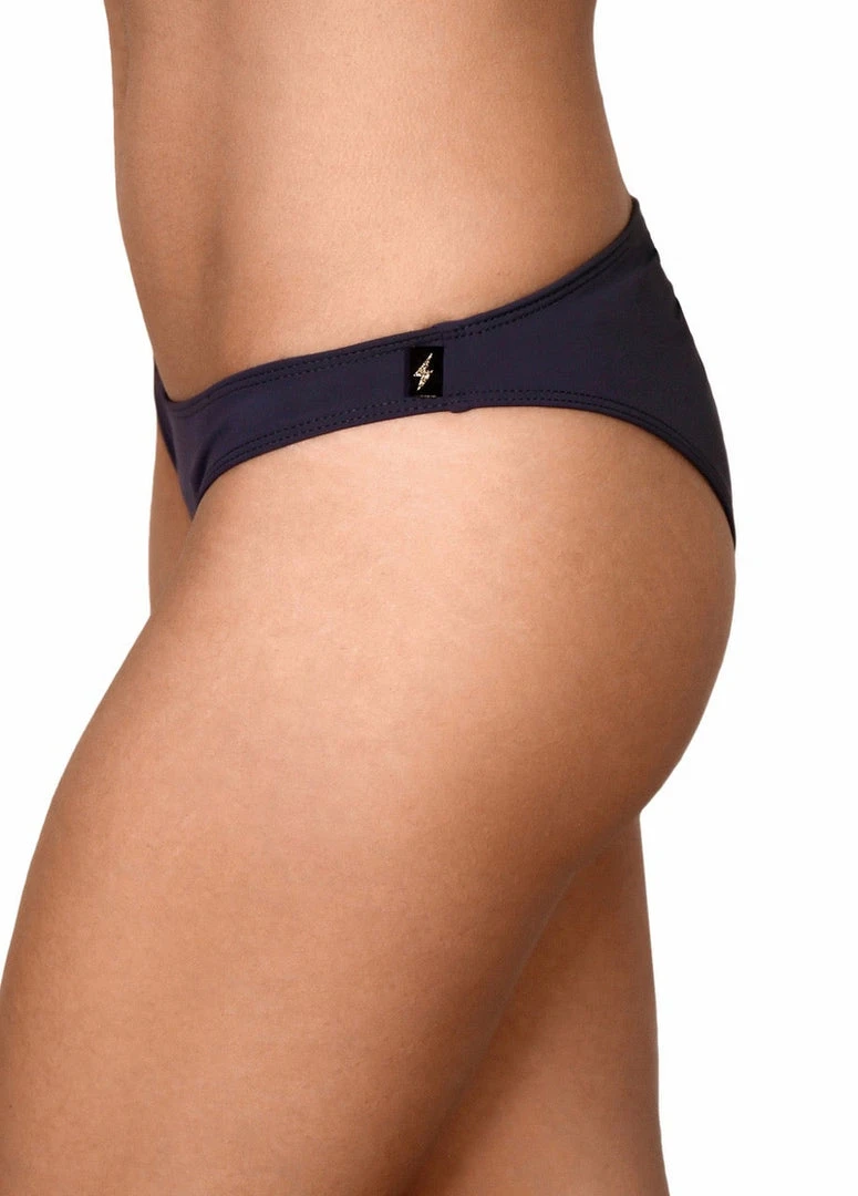 Cleo The Hurricane Essential Scanty Pants - Grey