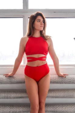 REV ACTIV Second Skin High Waist Shorts - Red