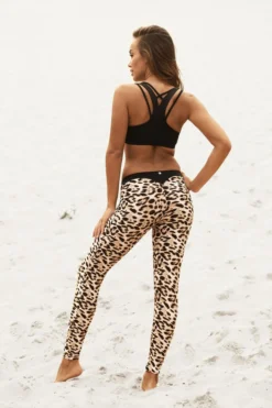 Lunalae Jaded Top - Black All Pole Wear