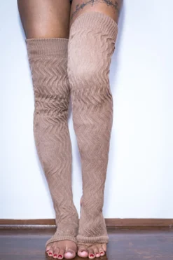 Rolling Cable Knit Thigh High Leg Warmers With Stirrups - Oatmeal Accessories