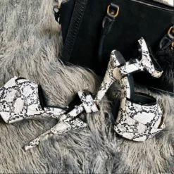 Hella Heels Mama Mamba Stilettos - 7inch