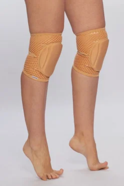 Queen Accessories Queen Grippy Kneepads - Caramel Plus Size Pole Wear