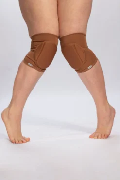 Queen Accessories Plus Size Pole Wear Queen Kneepads - Mocha