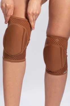 Queen Accessories Plus Size Pole Wear Queen Grippy Kneepads - Mocha