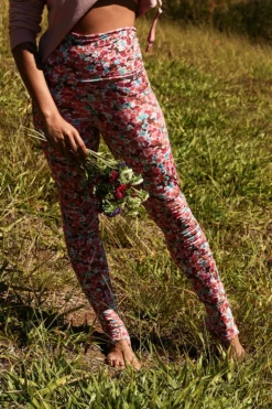 Rolling Leggings - Petali All Pole Wear