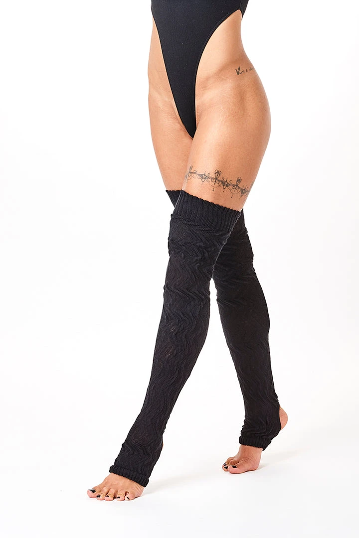 Rolling Cable Knit Thigh High Leg Warmers With Stirrups - Noir Accessories
