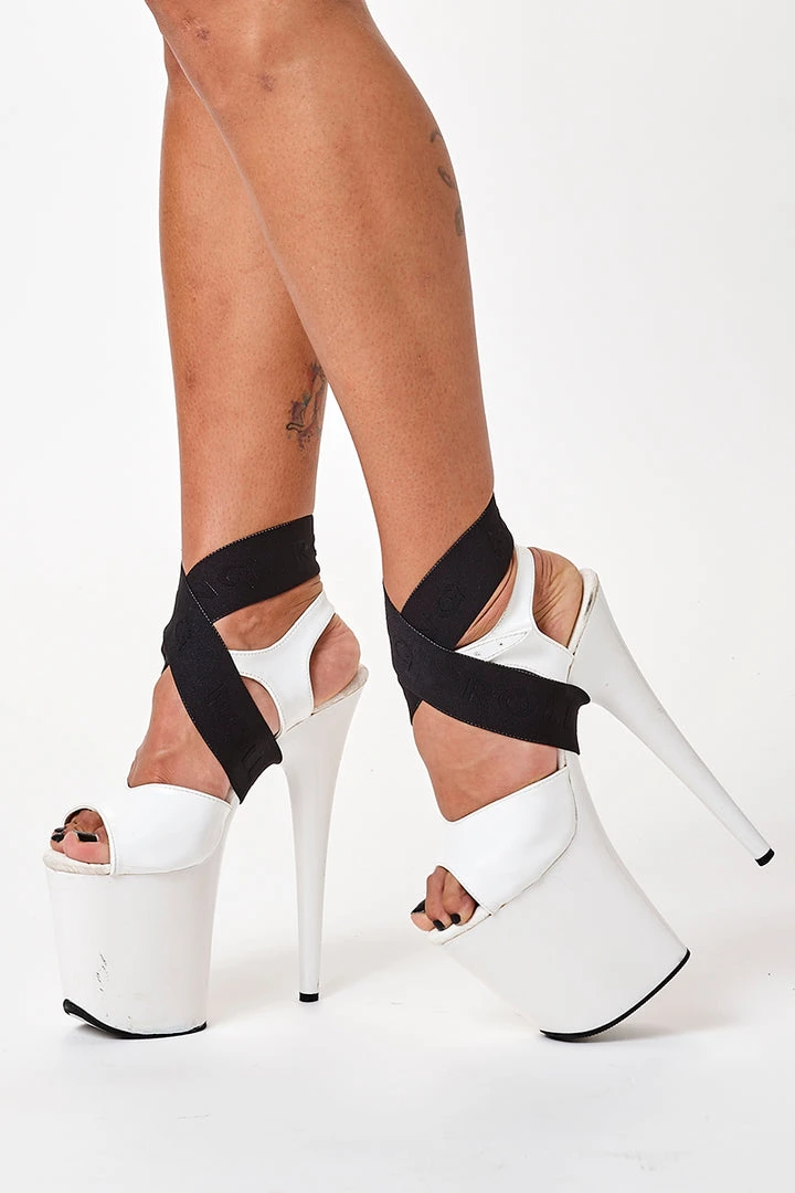Back In Stock Rolling Ankle Cuff - Black