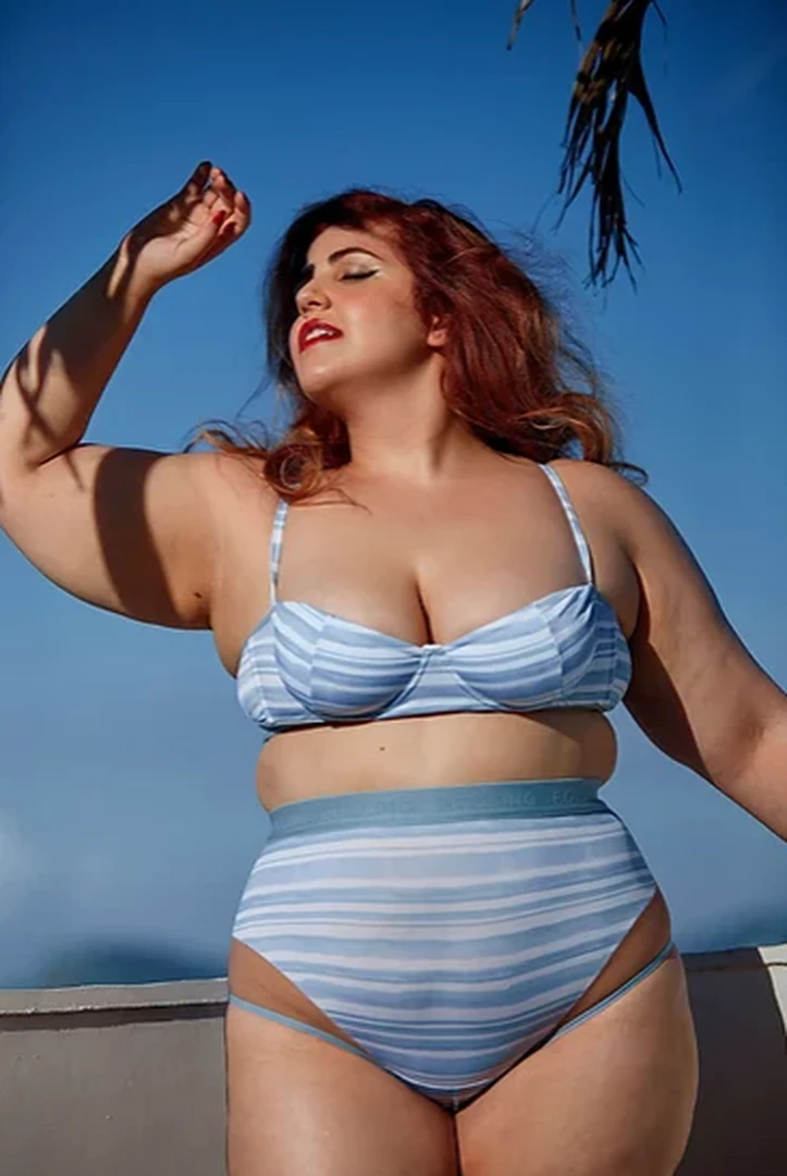 All Pole Wear Rolling Alpha High Waisted Hot Pants - Wave