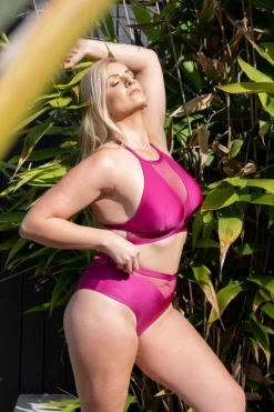 Tatiana Activewear Lucia Shorts - Fuchsia