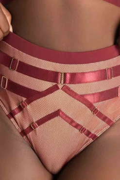 New In Tatiana Activewear Yuki Shorts - Burgundy Mesh