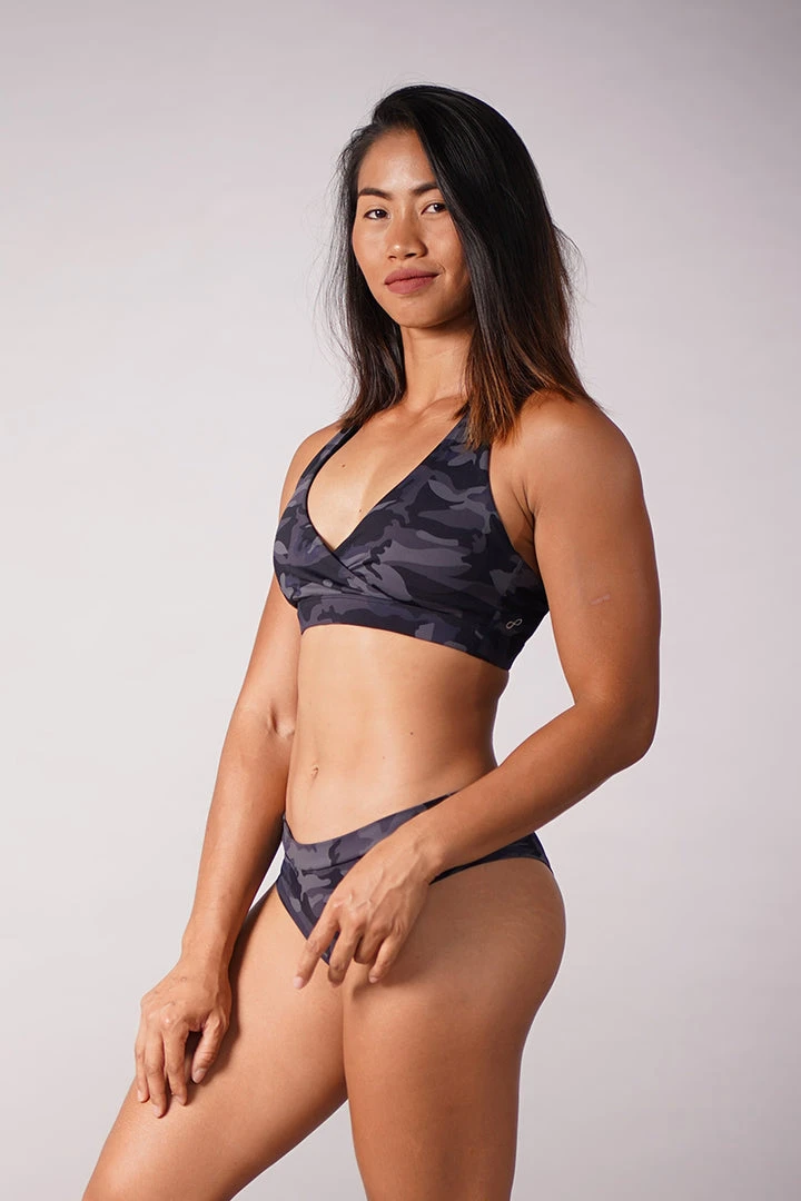 Off The Pole V-Neck Sports Bra - Black Camouflage