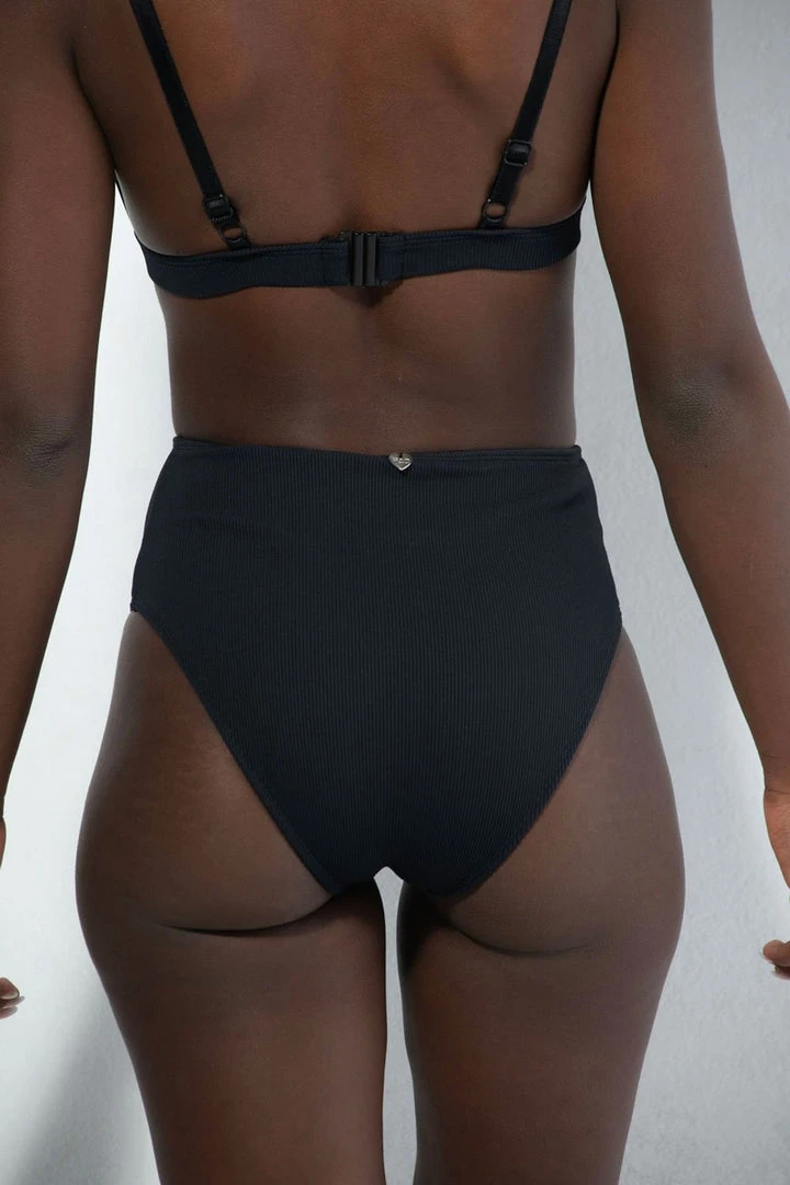 RAD Nib Shorts - Black All Pole Wear