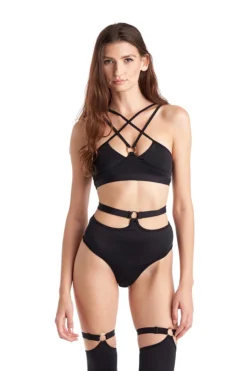 Hamade Activewear O-Ring Top - Black