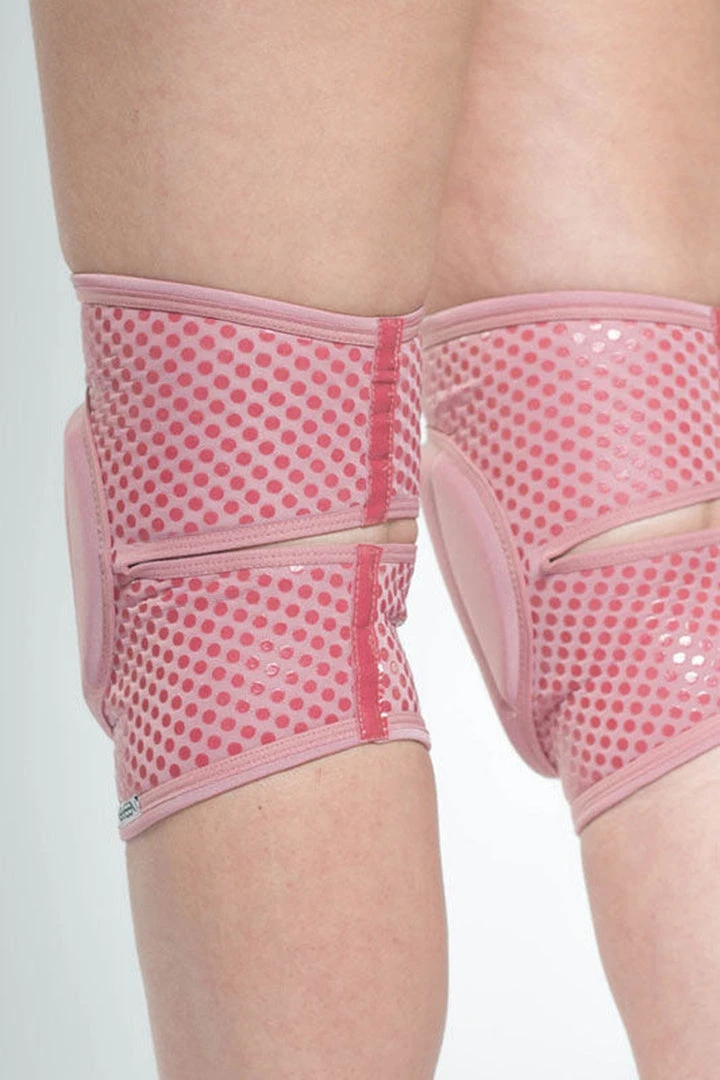 Queen Accessories Queen Grippy Kneepads - Dusty Rose