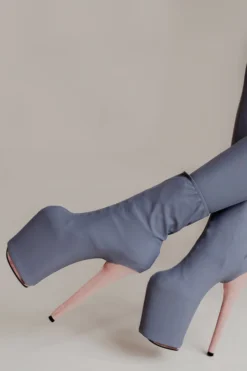 FANNA Shoe Protector - Grey Accessories