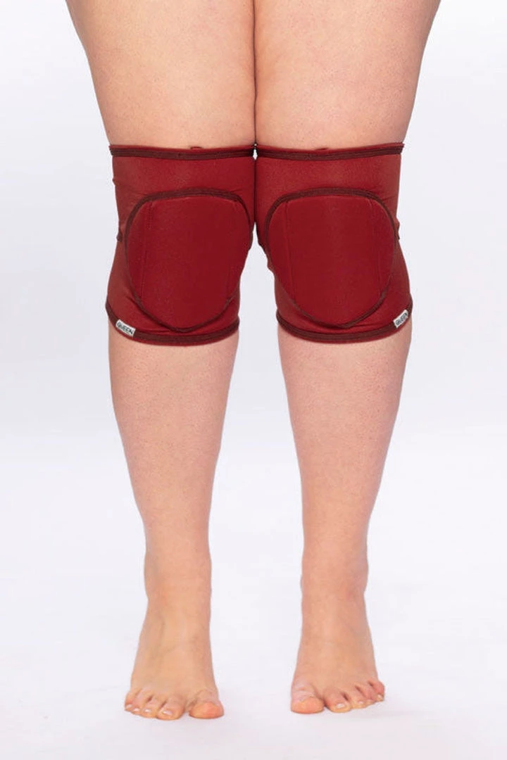 Queen Accessories Queen Kneepads - Cherry